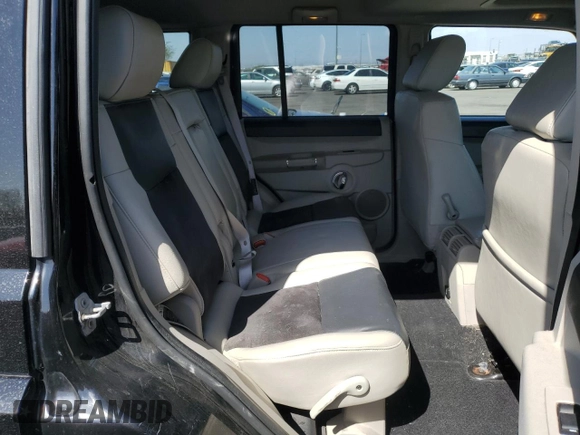 2008 Jeep Commander Overland с VIN 1J8HG68268C159809, выставлен на аукционе Copart как лот 63460985 с пробегом 166 631 миль миль и Списание • Salvage title. История ставок и продаж доступна на DreamBid. Изображение 11.