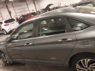 2021 Volkswagen Jetta SEL with VIN 3VWE57BU9MM086571, listed as a IAAI auction lot 41322665 with 33,584 mi miles and . Bid and sale history available at DreamBid. Image 14.