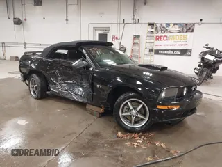 2008 Ford Mustang GT Deluxe with VIN 1ZVHT85H085148510, listed as a IAAI auction lot 40863545 with 65,098 mi miles and . Bid and sale history available at DreamBid. Image 1.