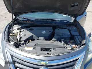 2014 Nissan Altima S with VIN 1N4AL3AP5EN375231, listed as a IAAI auction lot 41875976 with 142,345 mi miles and . Bid and sale history available at carsss.com. Image 10.