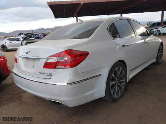 2013 Hyundai Genesis 5.0L R-Spec with VIN KMHGC4DH3DU227870, listed as a IAAI auction lot 41361110 with 104,753 mi miles. Bid and sale history available at carsss.com. Image 4.