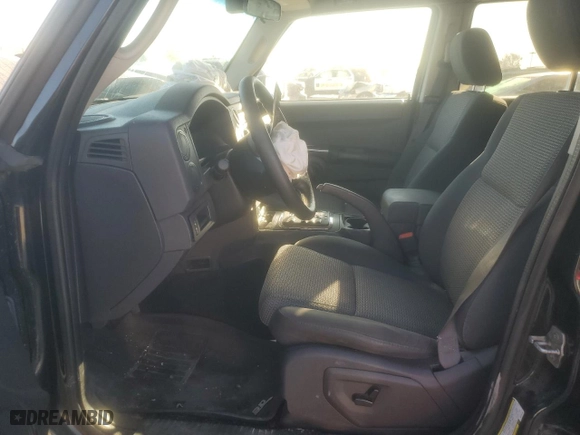 2008 Jeep Commander Sport with VIN 1J8HG48NX8C236700, listed as a Copart auction lot 73933194 with 143,354 mi miles and Clean Title. Bid and sale history available at carsss.com. Image 7.