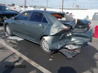 2014 Toyota Camry L with VIN 4T4BF1FK2ER404540, listed as a IAAI auction lot 40744025 with 1 mi miles. Bid and sale history available at carsss.com. Image 3.