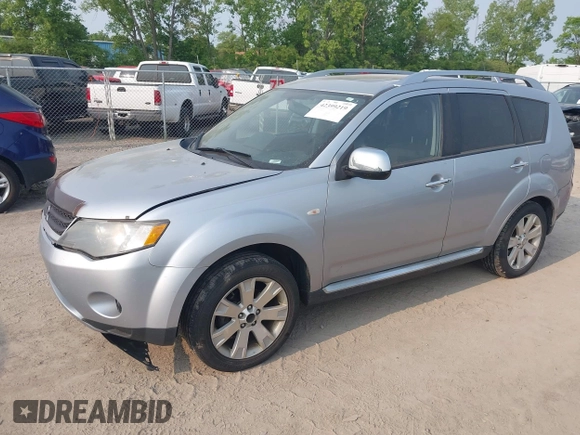 2009 Mitsubishi Outlander SE with VIN JA4LT31W09Z014816, listed as a IAAI auction lot 42399219 with 188,136 mi miles and . Bid and sale history available at DreamBid. Image 17.