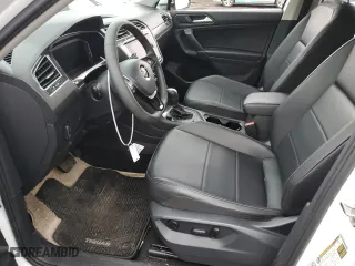 2020 Volkswagen Tiguan SE with VIN 3VV2B7AX2LM179152, listed as a Copart auction lot 52577475 with 61,691 mi miles and Salvage Title. Bid and sale history available at carsss.com. Image 7.