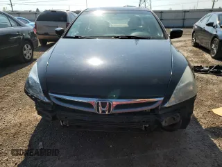 2006 Honda Accord LX with VIN 1HGCM56496A015559, listed as a Copart auction lot 64740725 with 161,071 mi miles and Clean title. Bid and sale history available at DreamBid. Image 5.