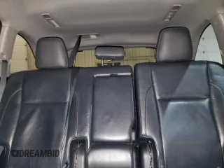 2014 Toyota Highlander XLE z VIN 5TDJKRFH7ES043965, wystawiony jako Copart lot #88438325 z przebiegiem 283 314 mil mil oraz Szkoda całkowita • Salvage title. Historia ofert i sprzedaży dostępna na DreamBid. Obrazek 10.
