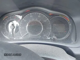 2015 Nissan Note SV z VIN 3N1CE2CP3FL391193, wystawiony jako IAAI lot #42263616 z przebiegiem Nie podano mil oraz . Historia ofert i sprzedaży dostępna na DreamBid. Obrazek 14.