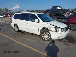 2006 Kia Sedona LX with VIN KNDMB233266028367, listed as a IAAI auction lot 41528373 with 247,337 mi miles and . Bid and sale history available at DreamBid. Image 1.