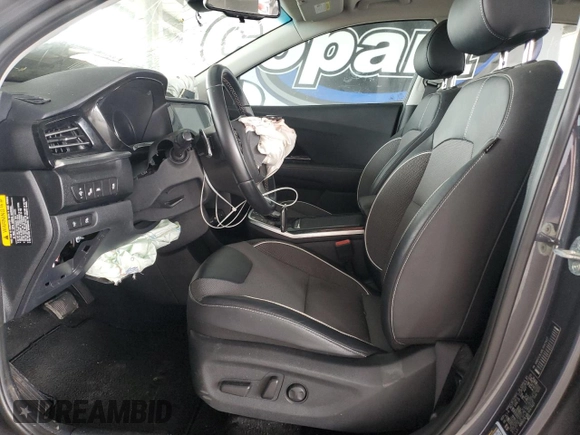 2020 Kia Niro EX with VIN KNDCC3LG8L5047427, listed as a Copart auction lot 53888795 with 11,678 mi miles and Clean Title. Bid and sale history available at DreamBid. Image 7.
