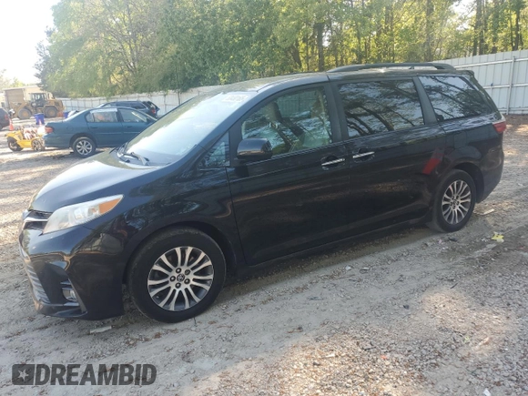 2018 Toyota Sienna XLE Auto Access Seat with VIN 5TDYZ3DC3JS933243, listed as a Copart auction lot 53480165 with 125,677 mi miles and Clean Title. Bid and sale history available at DreamBid. Image 1.
