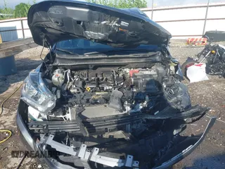 2019 Nissan Kicks SV z VIN 3N1CP5CU0KL550487, wystawiony jako IAAI lot #42130893 z przebiegiem 57 445 mil mil oraz . Historia ofert i sprzedaży dostępna na DreamBid. Obrazek 10.