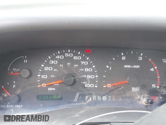 2003 Ford Super Duty F-250 XL with VIN 1FTNX21F33EA47739, listed as a IAAI auction lot 41914651 with 300,398 mi miles. Bid and sale history available at carsss.com. Image 7.