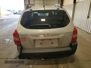 2005 Hyundai Tucson GLS with VIN KM8JN12D45U130595, listed as a Copart auction lot 79824124 with 209,287 mi miles and Salvage Title. Bid and sale history available at carsss.com. Image 6.