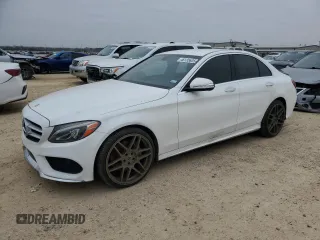 2015 Mercedes-Benz C-Class C 400 with VIN 55SWF6GB5FU034186, listed as a Copart auction lot 46135635 with 140,667 mi miles and Clean Title. Bid and sale history available at carsss.com. Image 1.