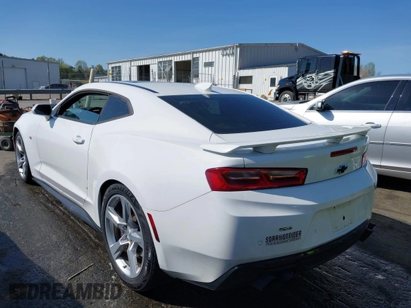 2017 Chevrolet Camaro 2SS with VIN 1G1FH1R77H0102036, listed as a IAAI auction lot 41924124 with 170,443 mi miles and . Bid and sale history available at DreamBid. Image 3.