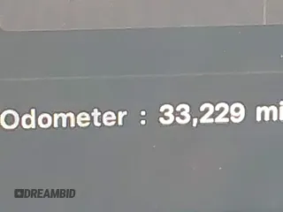 2023 Tesla Model 3 z VIN 5YJ3E1EAXPF584537, wystawiony jako IAAI lot #41464243 z przebiegiem 33 229 mil mil oraz . Historia ofert i sprzedaży dostępna na DreamBid. Obrazek 16.