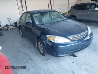 2004 Toyota Camry LE with VIN 4T1BE32K44U361333, listed as a IAAI auction lot 41327222 with 76,314 mi miles and . Bid and sale history available at carsss.com. Image 1.