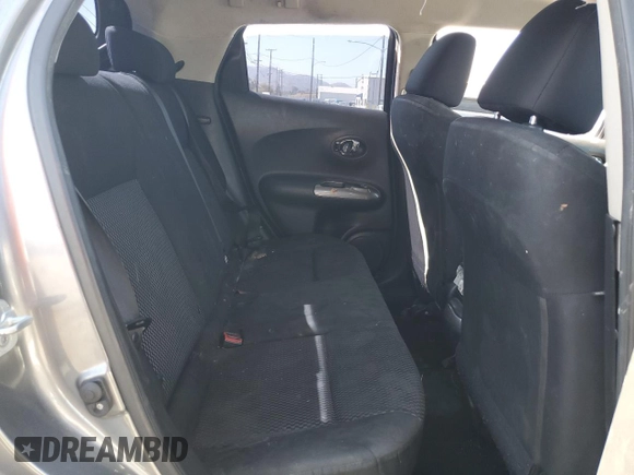 2016 Nissan Juke S z VIN JN8AF5MRXGT608663, wystawiony jako Copart lot #58074195 z przebiegiem 89 921 mil mil oraz Szkoda całkowita • Salvage title. Historia ofert i sprzedaży dostępna na DreamBid. Obrazek 11.