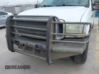 2002 Ford Super Duty F-250 XL with VIN 1FTNW21F52ED46120, listed as a IAAI auction lot 41681768 with 242,053 mi miles. Bid and sale history available at carsss.com. Image 20.