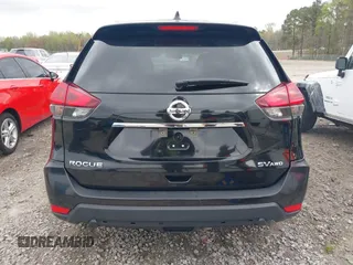 2018 Nissan Rogue SV with VIN KNMAT2MV8JP503894, listed as a IAAI auction lot 41918841 with 111,259 mi miles. Bid and sale history available at carsss.com. Image 17.