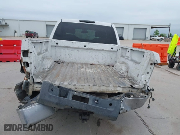 2009 Chevrolet Silverado 1500 LT with VIN 3GCEC23019G109676, listed as a IAAI auction lot 41947720 with 224,517 mi miles. Bid and sale history available at carsss.com. Image 16.