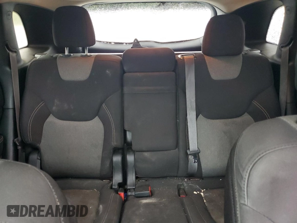 2014 Jeep Cherokee Altitude with VIN 1C4PJMCB3EW215165, listed as a Copart auction lot 53779275 with 177,948 mi miles and Clean Title. Bid and sale history available at carsss.com. Image 10.