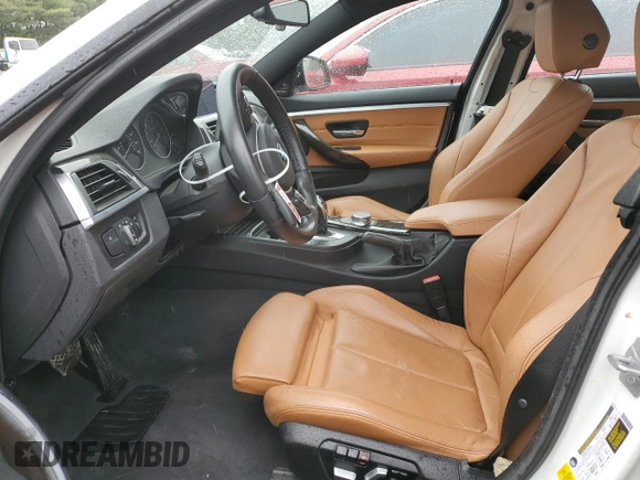 2018 BMW 4 Series 440i z VIN WBA4J5C57JBF07020, wystawiony jako Copart lot #58062735 z przebiegiem 20 708 mil mil oraz Szkoda całkowita • Salvage title. Historia ofert i sprzedaży dostępna na DreamBid. Obrazek 7.