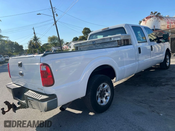 2016 Ford F-250 XL with VIN 1FT7W2A65GEB82741, listed as a Copart auction lot 47646325 with 175,403 mi miles and Clean title. Bid and sale history available at DreamBid. Image 4.