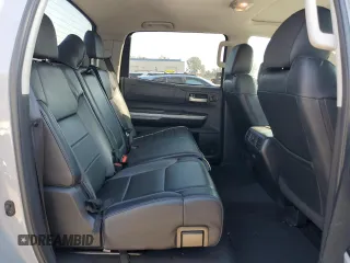 2018 Toyota Tundra SR5 z VIN 5TFHW5F12JX729043, wystawiony jako Copart lot #87330154 z przebiegiem 110 611 mil mil oraz Szkoda całkowita • Salvage title. Historia ofert i sprzedaży dostępna na DreamBid. Obrazek 10.