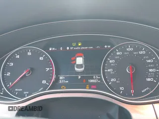 2018 Audi A7 Premium Plus z VIN WAUW3AFC1JN026763, wystawiony jako IAAI lot #42359297 z przebiegiem 108 937 mil mil oraz . Historia ofert i sprzedaży dostępna na DreamBid. Obrazek 7.