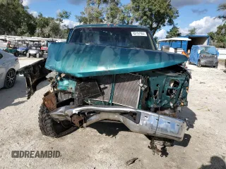 1996 Ford Bronco Custom with VIN 1FMEU15HXTLB54292, listed as a Copart auction lot 82197904 with Not Provided miles and Non Repairable. Bid and sale history available at DreamBid. Image 5.
