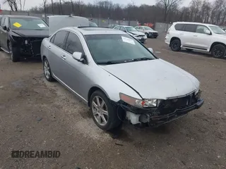2005 Acura TSX with VIN JH4CL96845C027499, listed as a IAAI auction lot 41738662 with 1 mi miles. Bid and sale history available at carsss.com. Image 1.