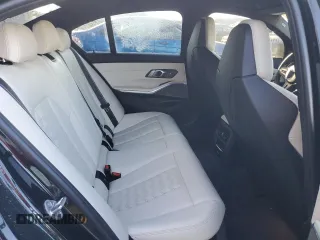 2022 BMW M3 Competition z VIN WBS33AY03NFM95967, wystawiony jako Copart lot #76178354 z przebiegiem 18 208 mil mil oraz Nie do naprawy • Non repairable. Historia ofert i sprzedaży dostępna na DreamBid. Obrazek 10.
