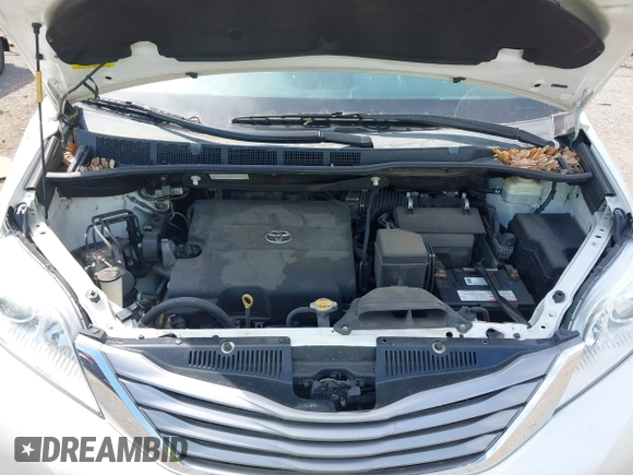 2015 Toyota Sienna XLE with VIN 5TDYK3DC8FS654902, listed as a IAAI auction lot 41953705 with 169,036 mi miles. Bid and sale history available at carsss.com. Image 10.