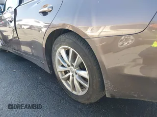 2014 Infiniti Q50 с VIN JN1BV7AP8EM670333, выставлен на аукционе IAAI как лот 41670015 с пробегом 59 427 миль миль и . История ставок и продаж доступна на DreamBid. Изображение 20.