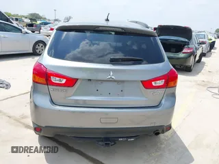 2013 Mitsubishi Outlander SE z VIN 4A4AP4AU5DE003650, wystawiony jako IAAI lot #42063517 z przebiegiem 109 165 mil mil oraz . Historia ofert i sprzedaży dostępna na DreamBid. Obrazek 17.