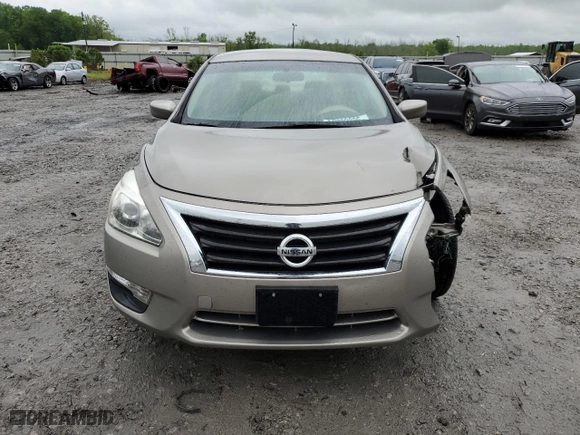 2013 Nissan Altima 2.5 S with VIN 1N4AL3AP6DN467267, listed as a Copart auction lot 52192895 with 67,827 mi miles and Salvage Title. Bid and sale history available at carsss.com. Image 5.