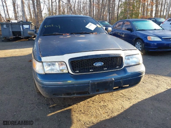 2009 Ford Police Interceptor with VIN 2FAHP71V09X100704, listed as a IAAI auction lot 41872833 with 1 mi miles. Bid and sale history available at carsss.com. Image 11.