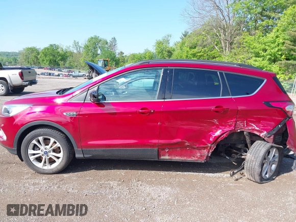 2018 Ford Escape SE z VIN 1FMCU9GD8JUB33366, wystawiony jako IAAI lot #42264706 z przebiegiem 48 478 mil mil oraz . Historia ofert i sprzedaży dostępna na DreamBid. Obrazek 15.