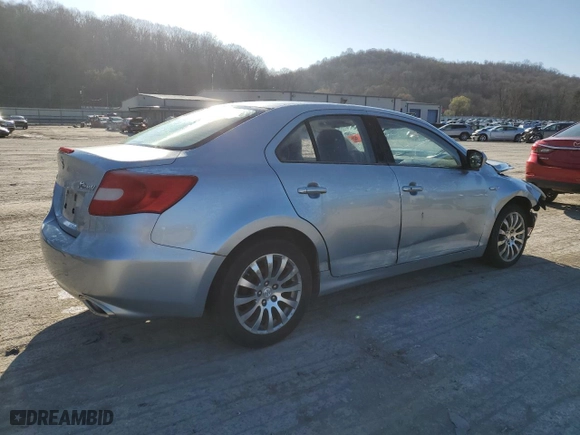 2010 Suzuki Kizashi SE with VIN JS2RE9A35A6100976, listed as a Copart auction lot 50768985 with 165,797 mi miles and Salvage Title. Bid and sale history available at carsss.com. Image 3.
