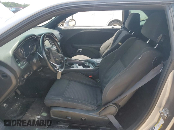 2016 Dodge Challenger SXT z VIN 2C3CDZAG8GH176838, wystawiony jako Copart lot #54515285 z przebiegiem 150 752 mil mil oraz Szkoda całkowita • Salvage title. Historia ofert i sprzedaży dostępna na DreamBid. Obrazek 7.