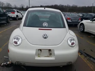 1999 Volkswagen Beetle GLS z VIN 3VWCA21C7XM428103, wystawiony jako Copart lot #86248654 z przebiegiem 177 640 mil mil oraz Szkoda całkowita • Salvage title. Historia ofert i sprzedaży dostępna na DreamBid. Obrazek 6.
