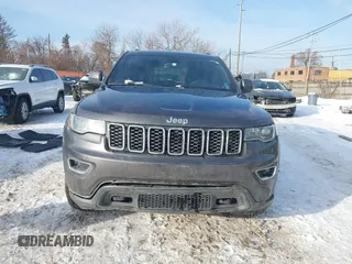 2017 Jeep Grand Cherokee Laredo with VIN 1C4RJFAG7HC876531, listed as a IAAI auction lot 41354471 with 129,056 mi miles. Bid and sale history available at carsss.com. Image 11.