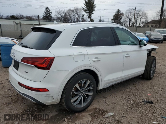 2021 Audi Q5 Premium with VIN WA1AAAFY0M2002856, listed as a Copart auction lot 45542955 with 40,558 mi miles and Salvage Title. Bid and sale history available at carsss.com. Image 3.