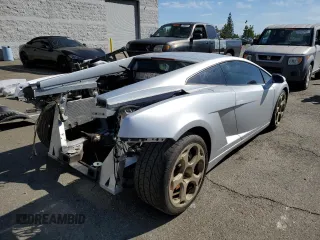 2004 Lamborghini Gallardo z VIN ZHWGU11M94LA01754, wystawiony jako Copart lot #67935984 z przebiegiem 17 188 mil mil oraz Szkody całkowita. Historia ofert i sprzedaży dostępna na DreamBid. Obrazek 3.