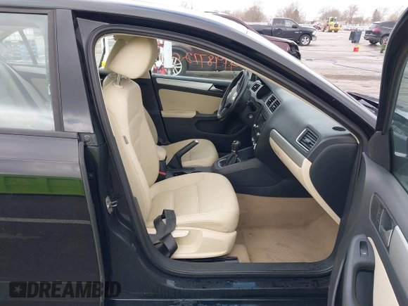 2012 Volkswagen Jetta Sedan TDI with VIN 3VW3L7AJ8CM400746, listed as a IAAI auction lot 41987720 with 135,950 mi miles. Bid and sale history available at carsss.com. Image 5.