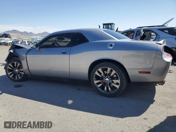2014 Dodge Challenger SRT-8 z VIN 2C3CDYCJ3EH201998, wystawiony jako Copart lot #53308065 z przebiegiem 57 967 mil mil oraz Szkoda całkowita • Salvage title. Historia ofert i sprzedaży dostępna na DreamBid. Obrazek 2.