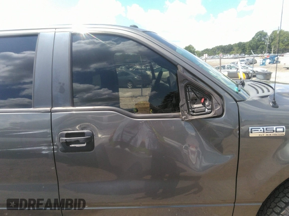 2008 Ford F-150 XLT z VIN 1FTPW12V58FC02143, wystawiony jako IAAI lot #42617372 z przebiegiem 287 750 mil mil oraz . Historia ofert i sprzedaży dostępna na DreamBid. Obrazek 17.