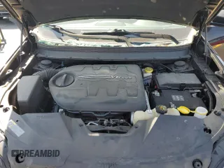2019 Jeep Cherokee Latitude с VIN 1C4PJLCX0KD366879, выставлен на аукционе Copart как лот 58848825 с пробегом 35 291 миль миль и Списание • Salvage title. История ставок и продаж доступна на DreamBid. Изображение 12.